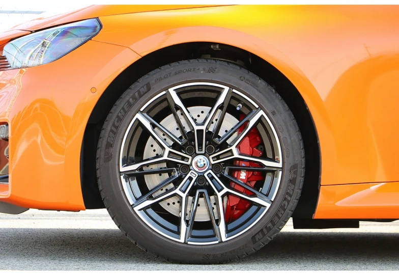 BMW M2 Оранжевый