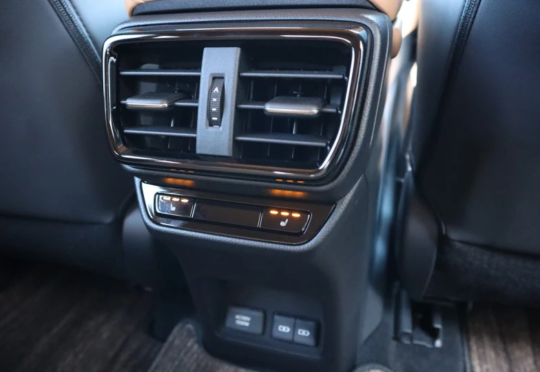 Lexus NX Зеленый