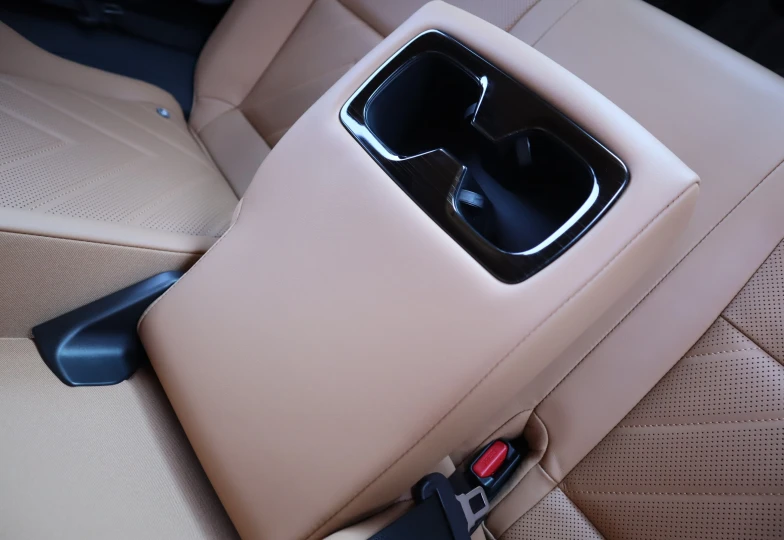 Lexus NX Зеленый