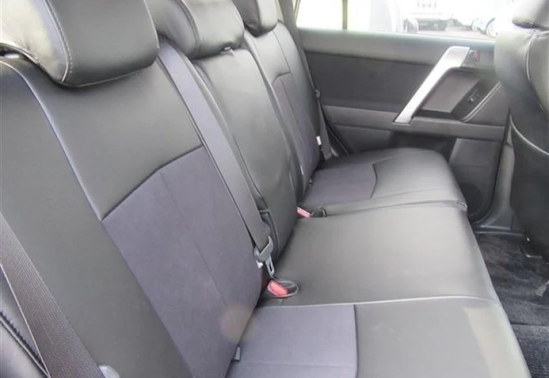Toyota Land Cruiser Prado Черный