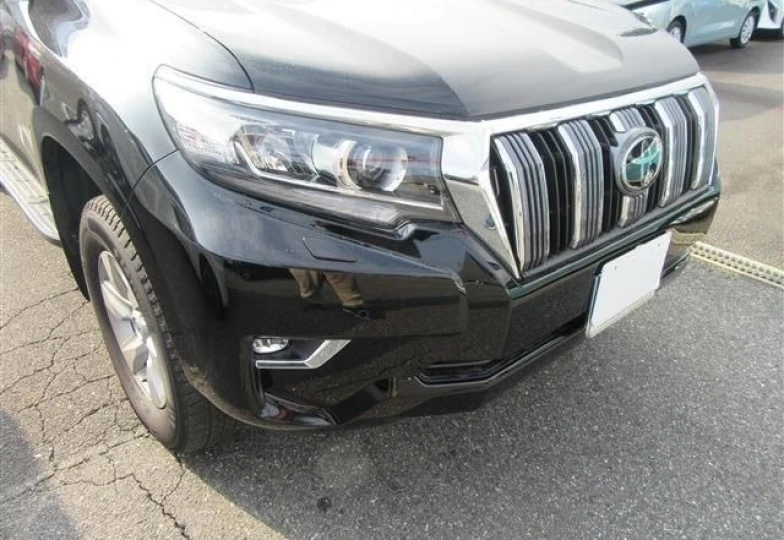 Toyota Land Cruiser Prado Черный