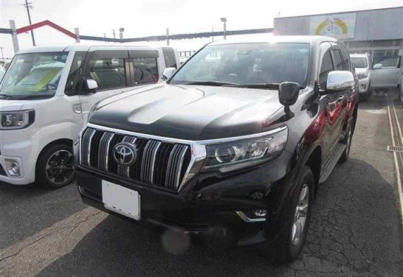 Toyota Land Cruiser Prado Черный