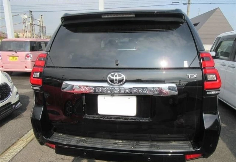 Toyota Land Cruiser Prado Черный
