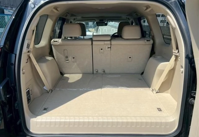 Toyota Land Cruiser Prado Черный