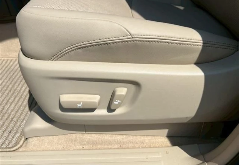 Toyota Land Cruiser Prado Черный