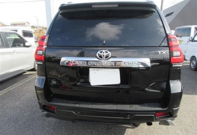 Toyota Land Cruiser Prado Black