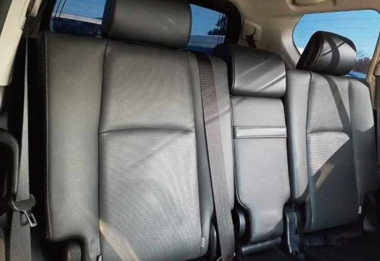 Toyota Land Cruiser Prado Черный