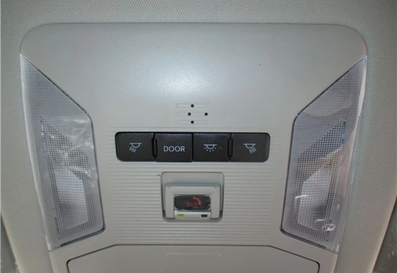 Toyota RAV4 Черный