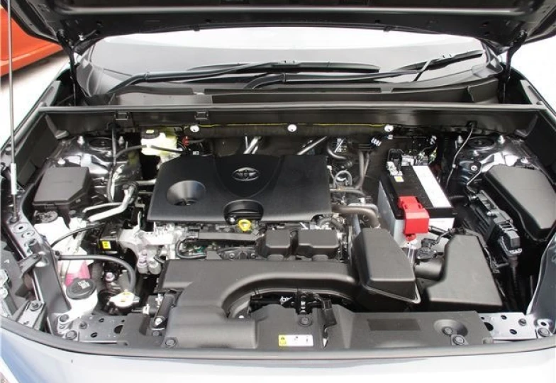 Toyota RAV4 Черный