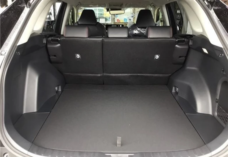 Toyota RAV4 Черный