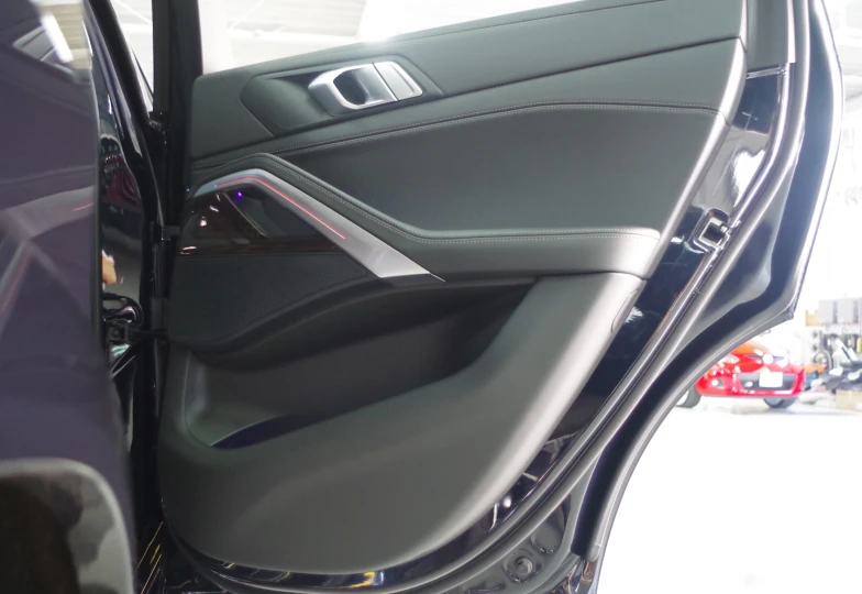 BMW X6 35d, 2023 - 13