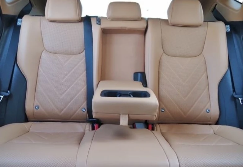 Lexus NX Серый