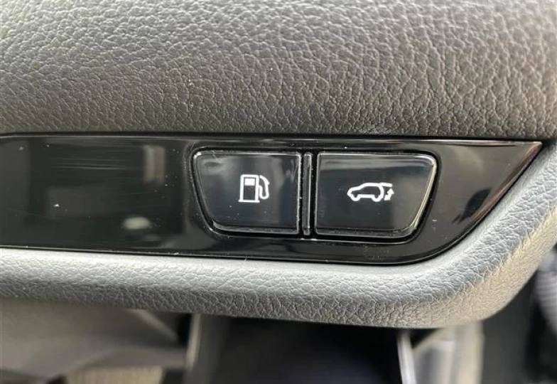 Lexus NX Черный