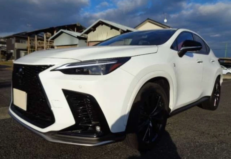 Lexus NX Белый