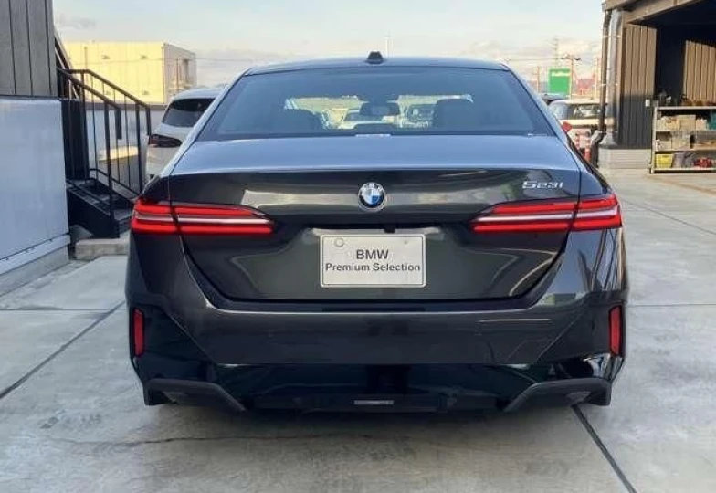 BMW 5 series Черный