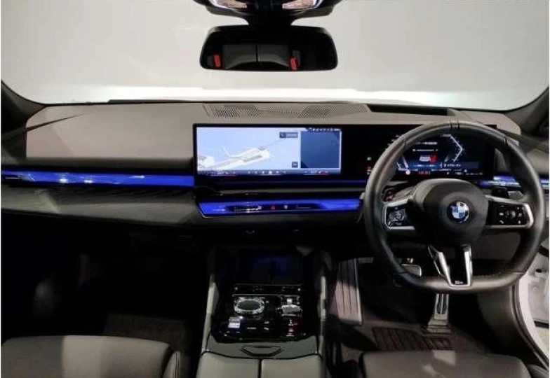 BMW 5 series Белый