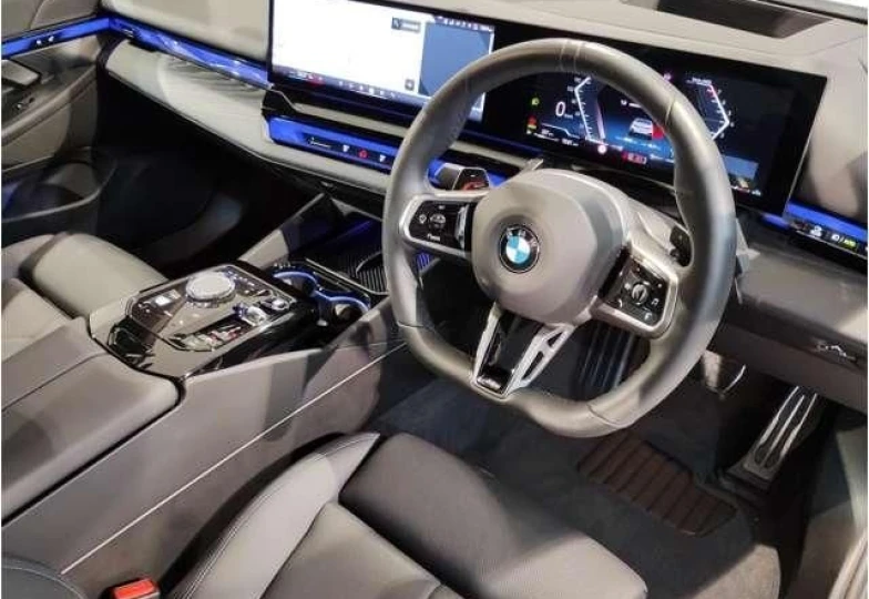 BMW 5 series Белый