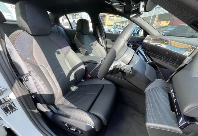 BMW 5 series Белый