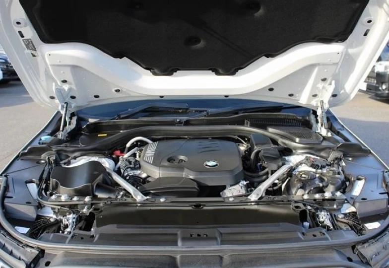 BMW 5 series Белый