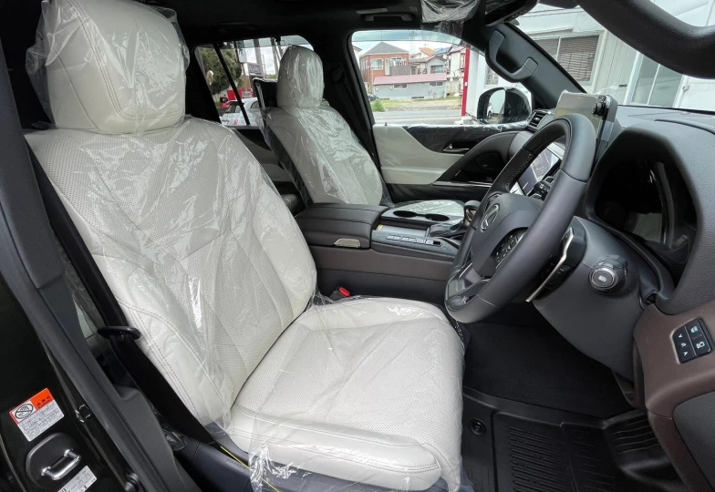 Lexus LX Зеленый
