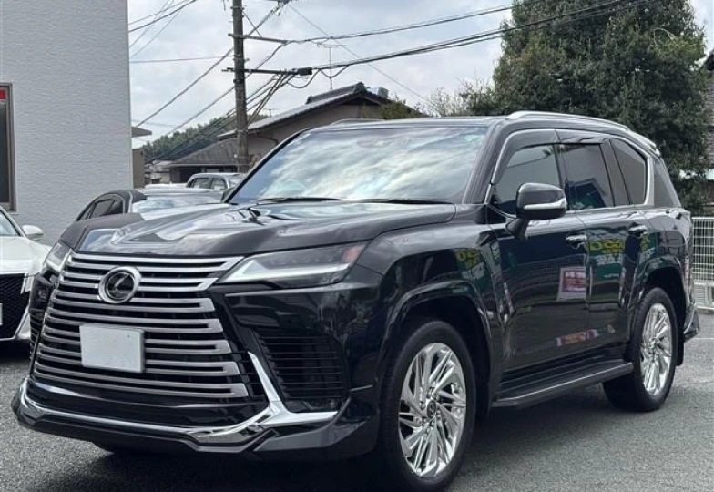 Lexus LX Черный