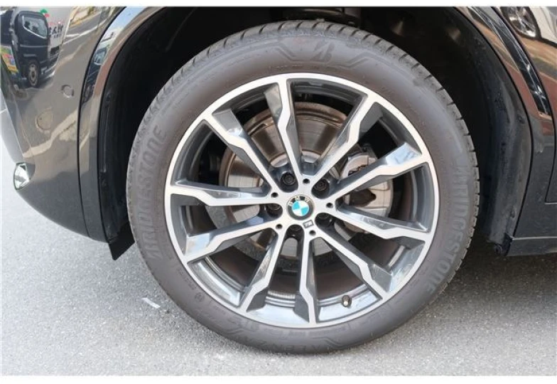 BMW X4 Черный