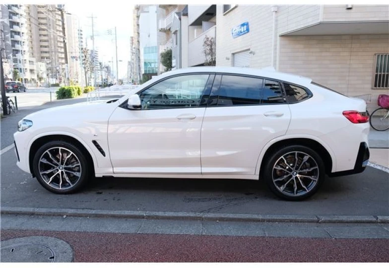 BMW X4 Белый