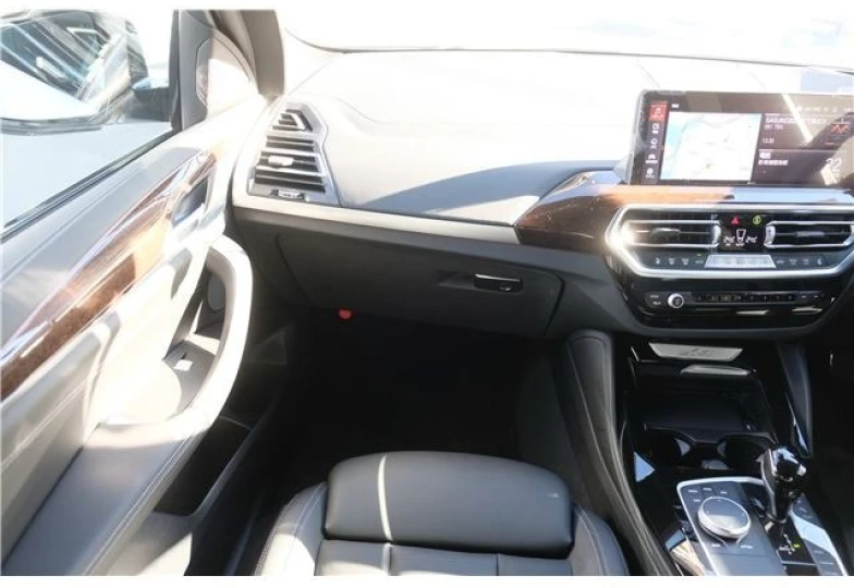 BMW X4 Белый