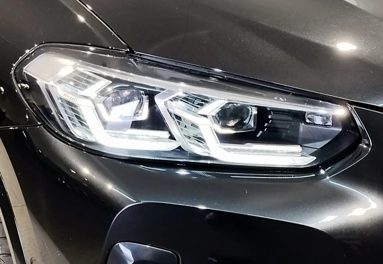 BMW X4 Черный