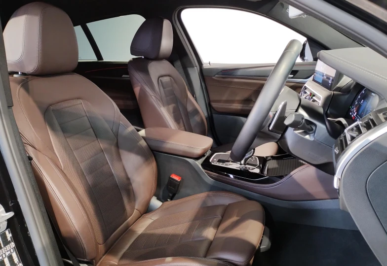 BMW X4 Черный