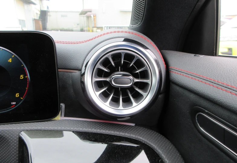 Mercedes CLA-class Серый