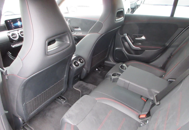 Mercedes CLA-class Серый