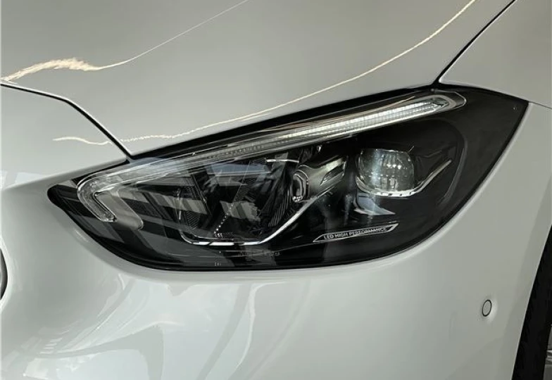Mercedes C class Белый