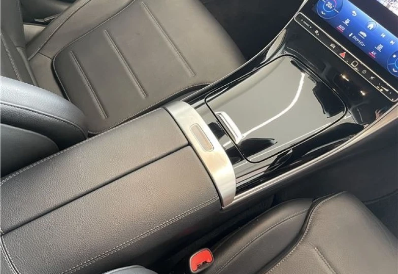 Mercedes C class Белый