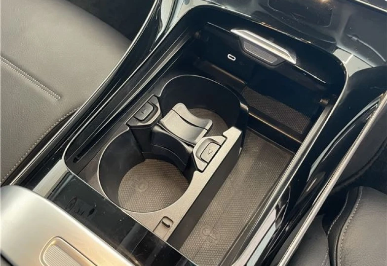 Mercedes C class Белый