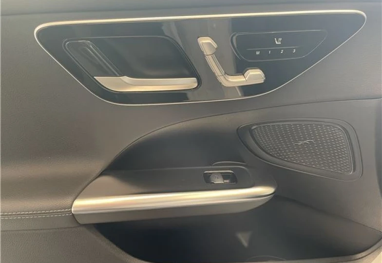 Mercedes C class Белый
