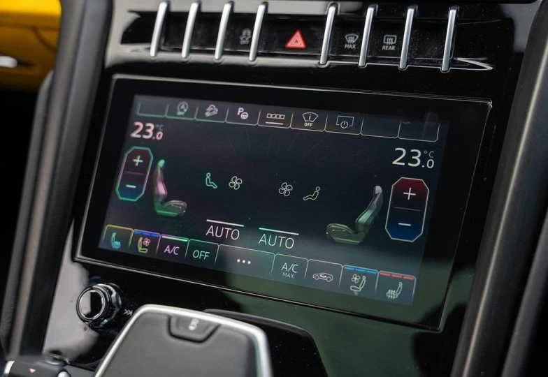 Lamborghini Urus Желтый