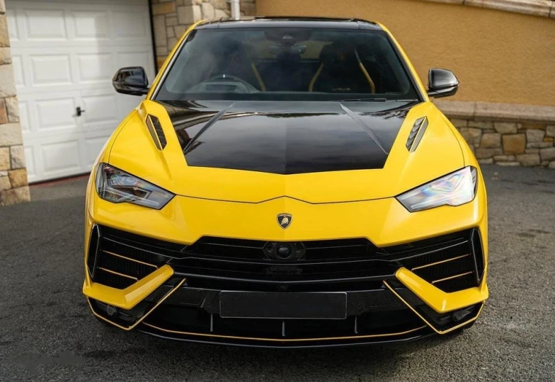 Lamborghini Urus Желтый