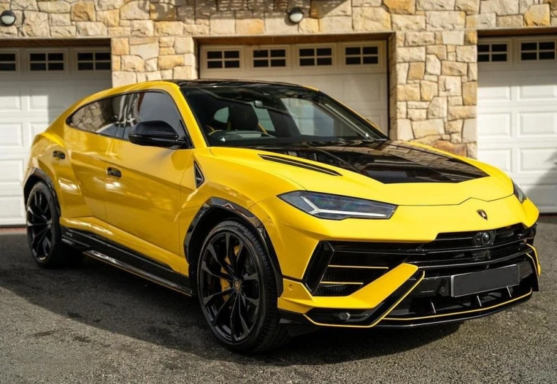 Lamborghini Urus Желтый
