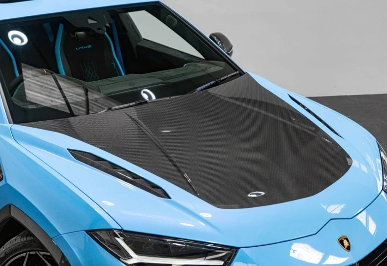 Lamborghini Urus Синий