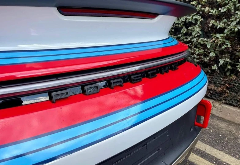 Porsche 911 Белый