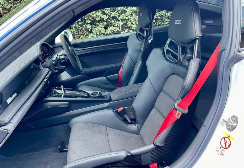 Porsche 911 Белый