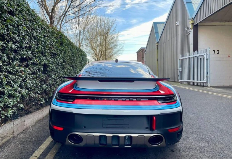 Porsche 911 Белый