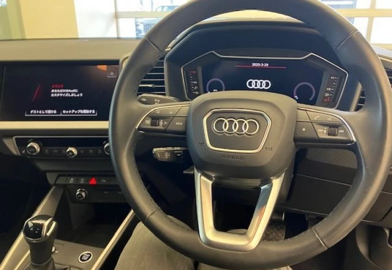 Audi A1 Белый