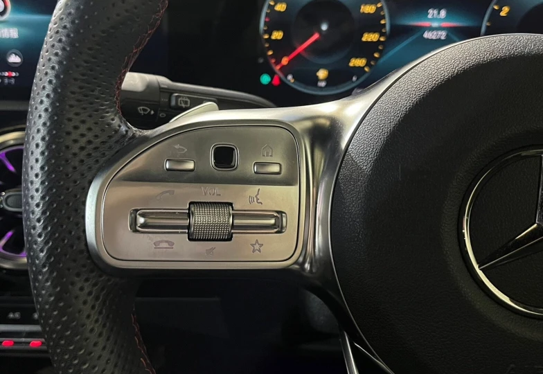 Mercedes CLA-class Белый