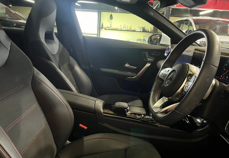 Mercedes CLA-class Белый
