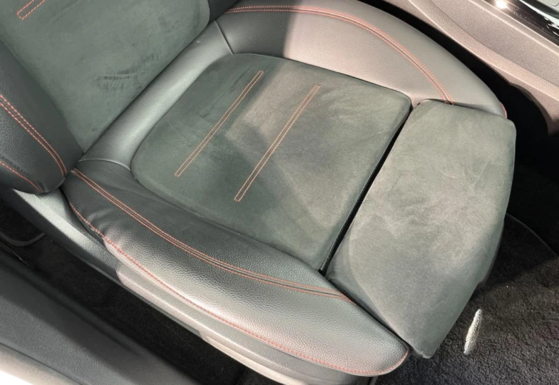 Mercedes CLA-class Белый