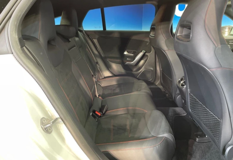 Mercedes CLA-class Белый