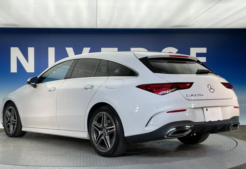 Mercedes CLA-class Белый