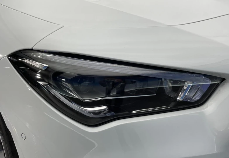 Mercedes CLA-class Белый